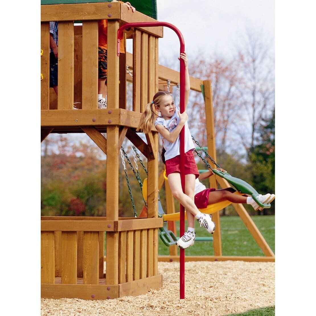 Made from solid steel with a weather-resistant coating, our fireman pole offers a thrilling way to descend. Properly spaced from the deck for safety, it includes a secure top mounting and smooth finish.