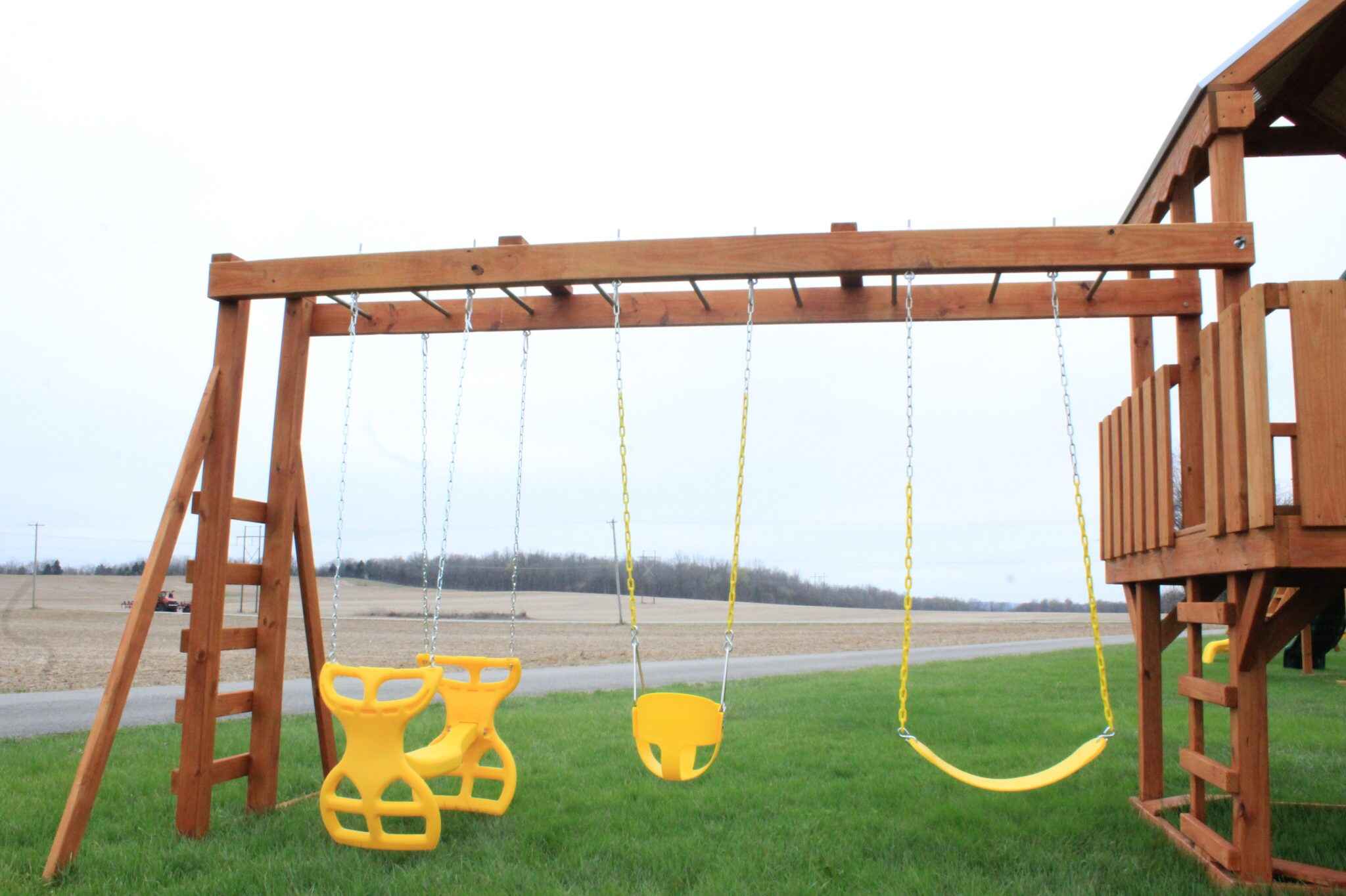 Built with galvanized steel bars and robust support posts, our monkey bars develop upper body strength and coordination. The bars are properly spaced for safety and coated for comfortable grip.