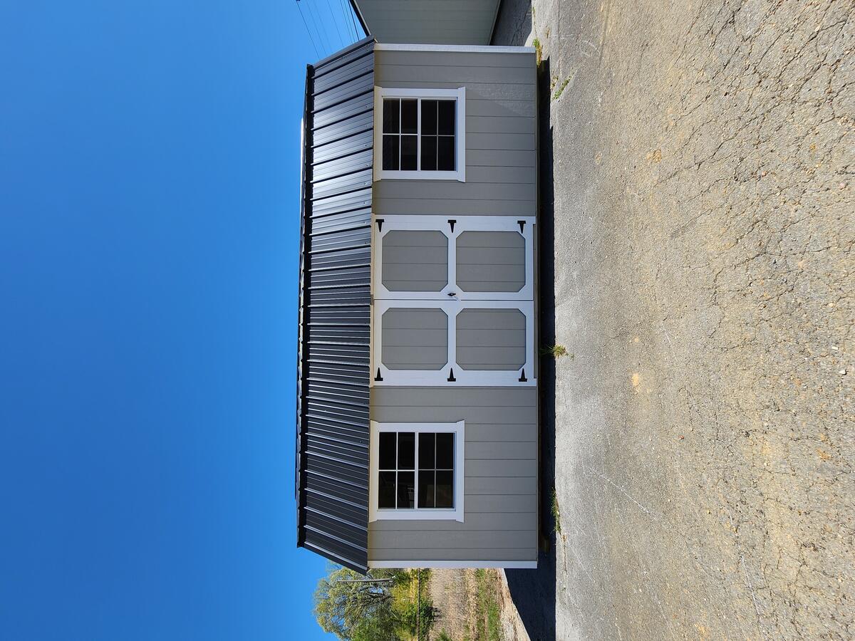 Side Lofted Barn
