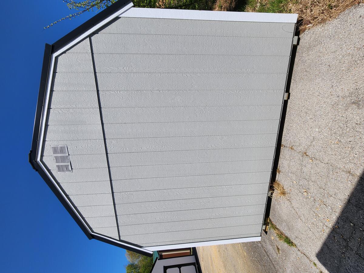 Side Lofted Barn