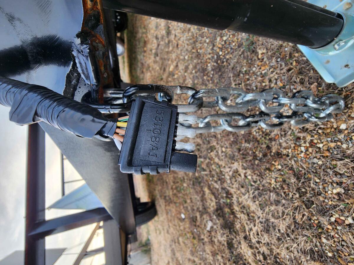 10' Single Axle Utility