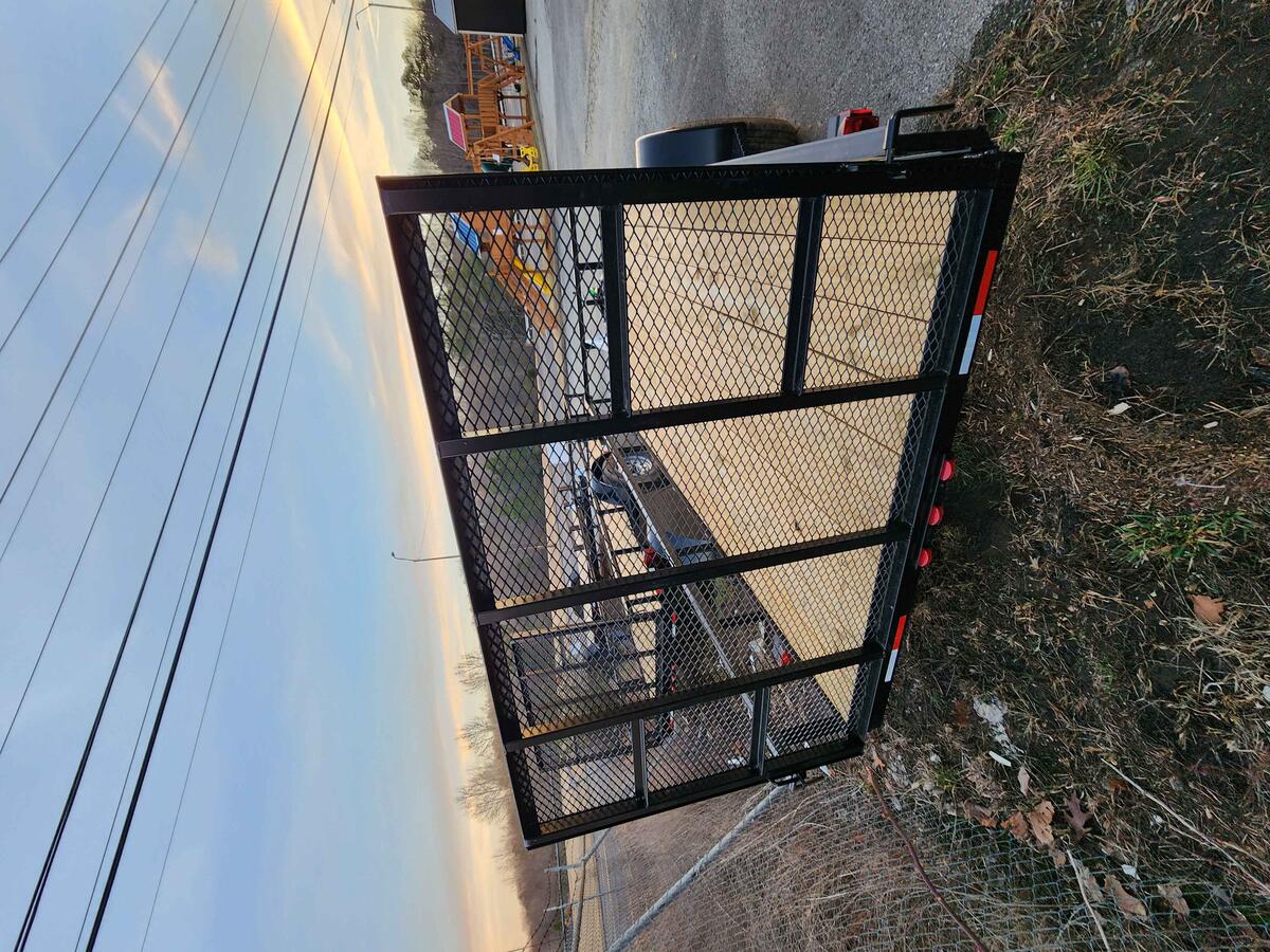 14' Single Axle Utility
