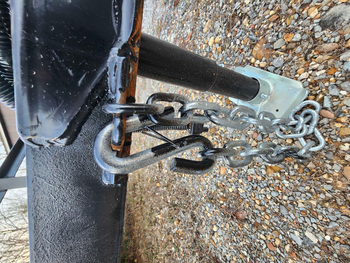 10' Single Axle Utility with Dove